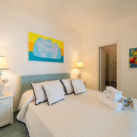 Relais Bijoux Bed & Breakfast