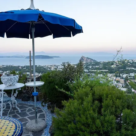 Relais Bijoux Bed & Breakfast 3*