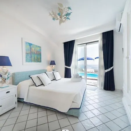 伊斯基亚瑞莱斯比约克斯住宿加早餐旅馆 住宿加早餐酒店