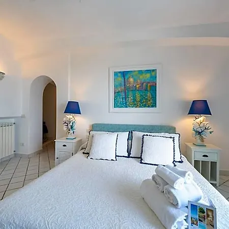 Relais Bijoux Alojamento de Acomodação e Pequeno-almoço Ísquia
