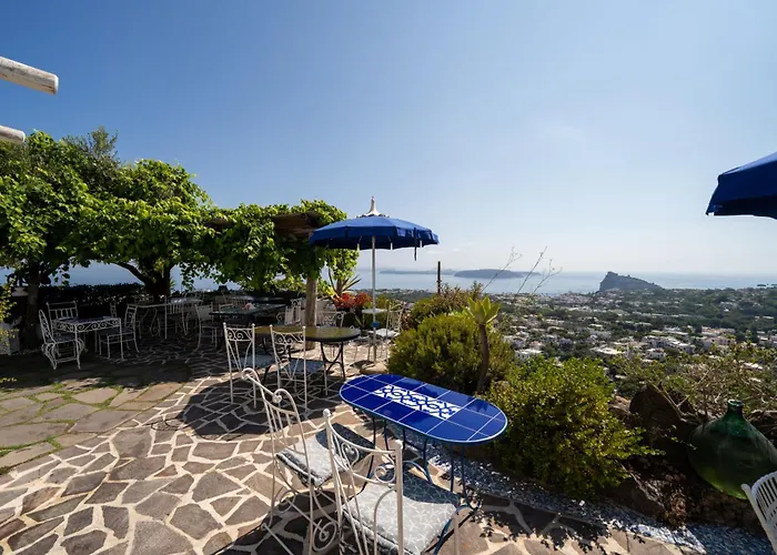 Relais Bijoux Bed & Breakfast