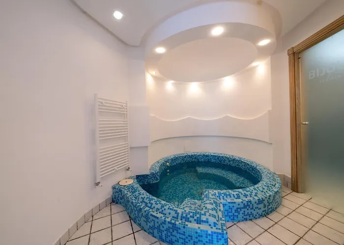 Relais Bijoux Bed and Breakfast Ίσκια