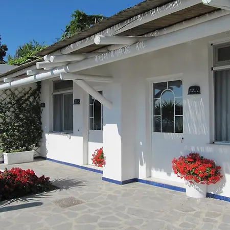 Relais Bijoux Bed and breakfast